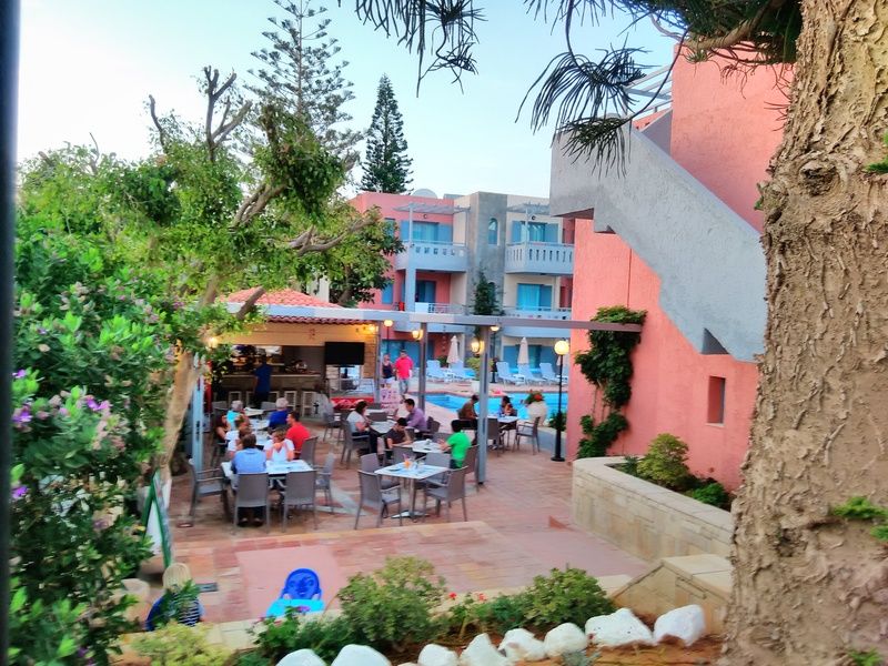 Marilisa Hotel Kokkini Hani Exterior photo